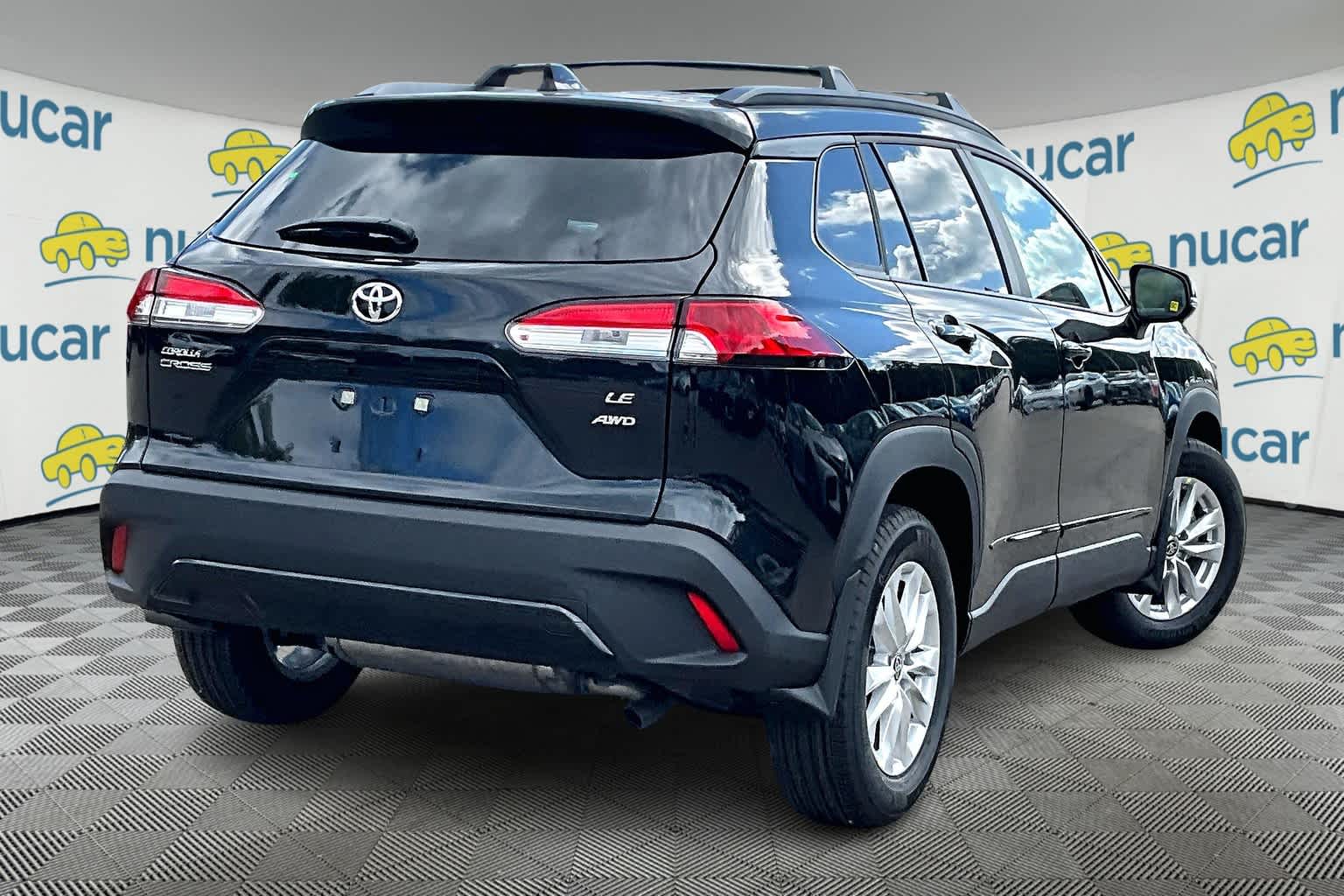 2024 Toyota Corolla Cross LE - Photo 6