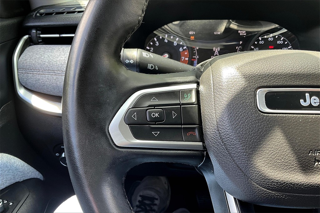 2022 Jeep Compass Latitude Lux - Photo 23