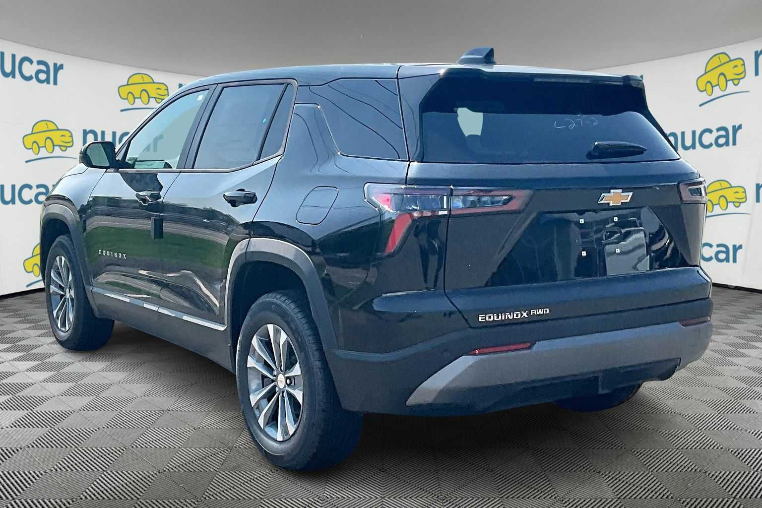 2026 Chevrolet Equinox AWD LT - Photo 5