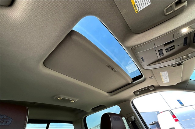 2018 Chevrolet Silverado 1500 High Country - Photo 21