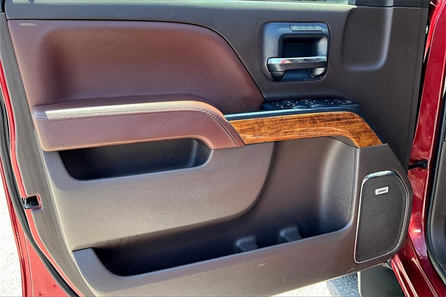 2018 Chevrolet Silverado 1500 High Country - Photo 9