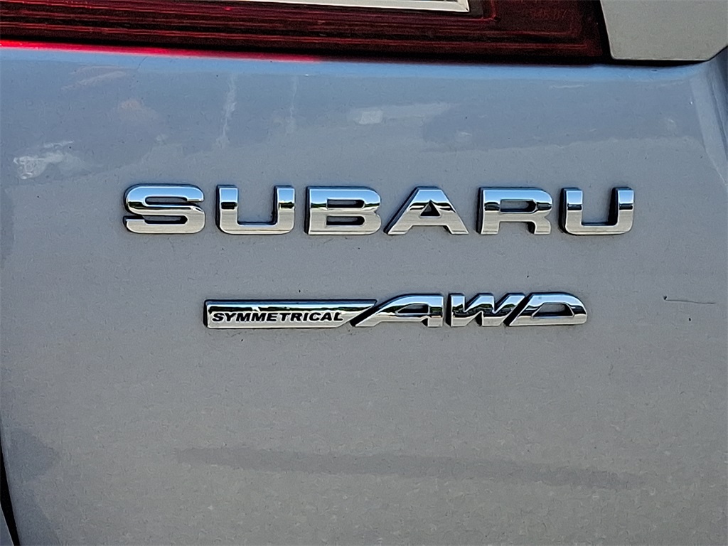 2017 Subaru Outback 3.6R - Photo 9