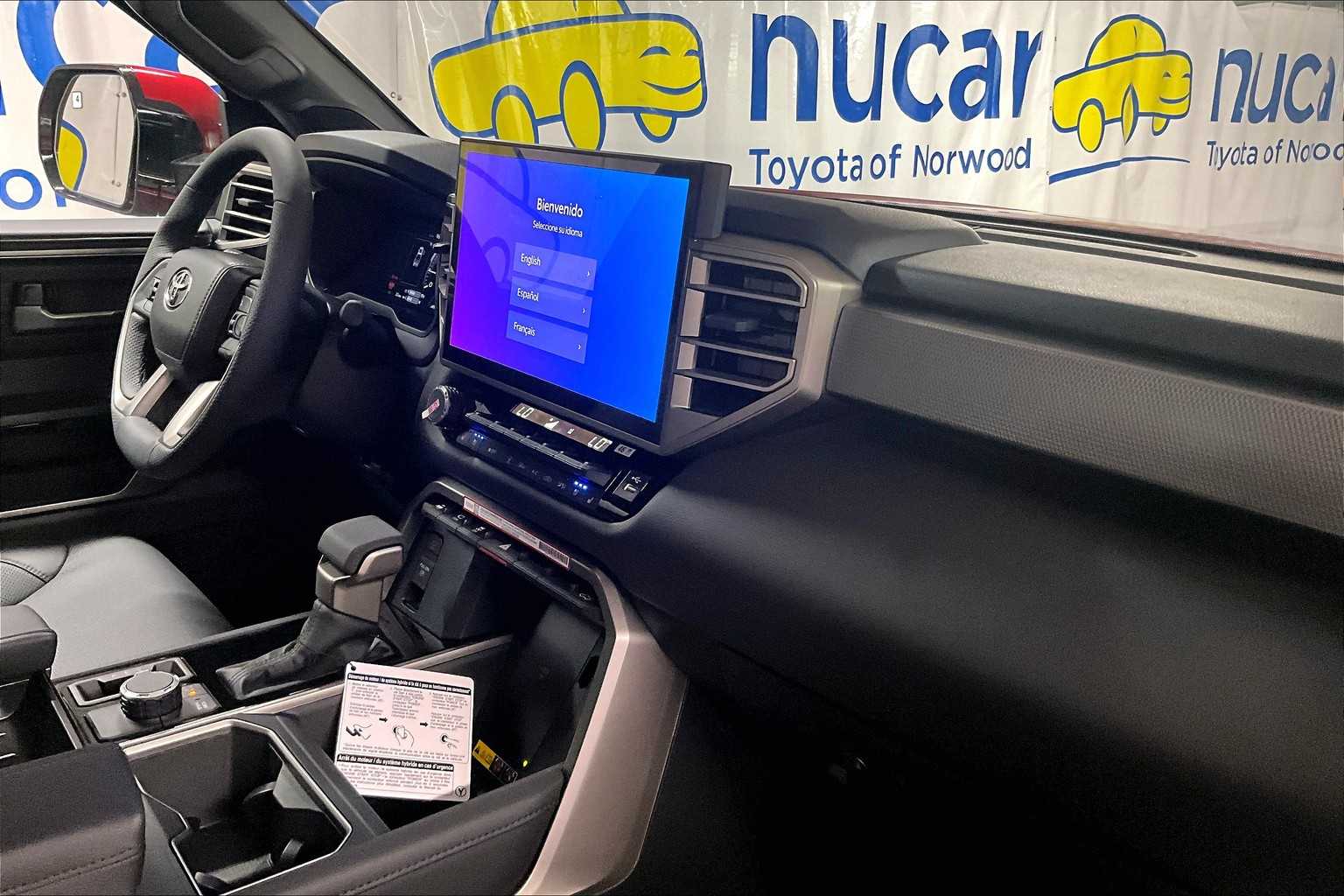 2025 Toyota Tundra Limited Hybrid - Photo 10