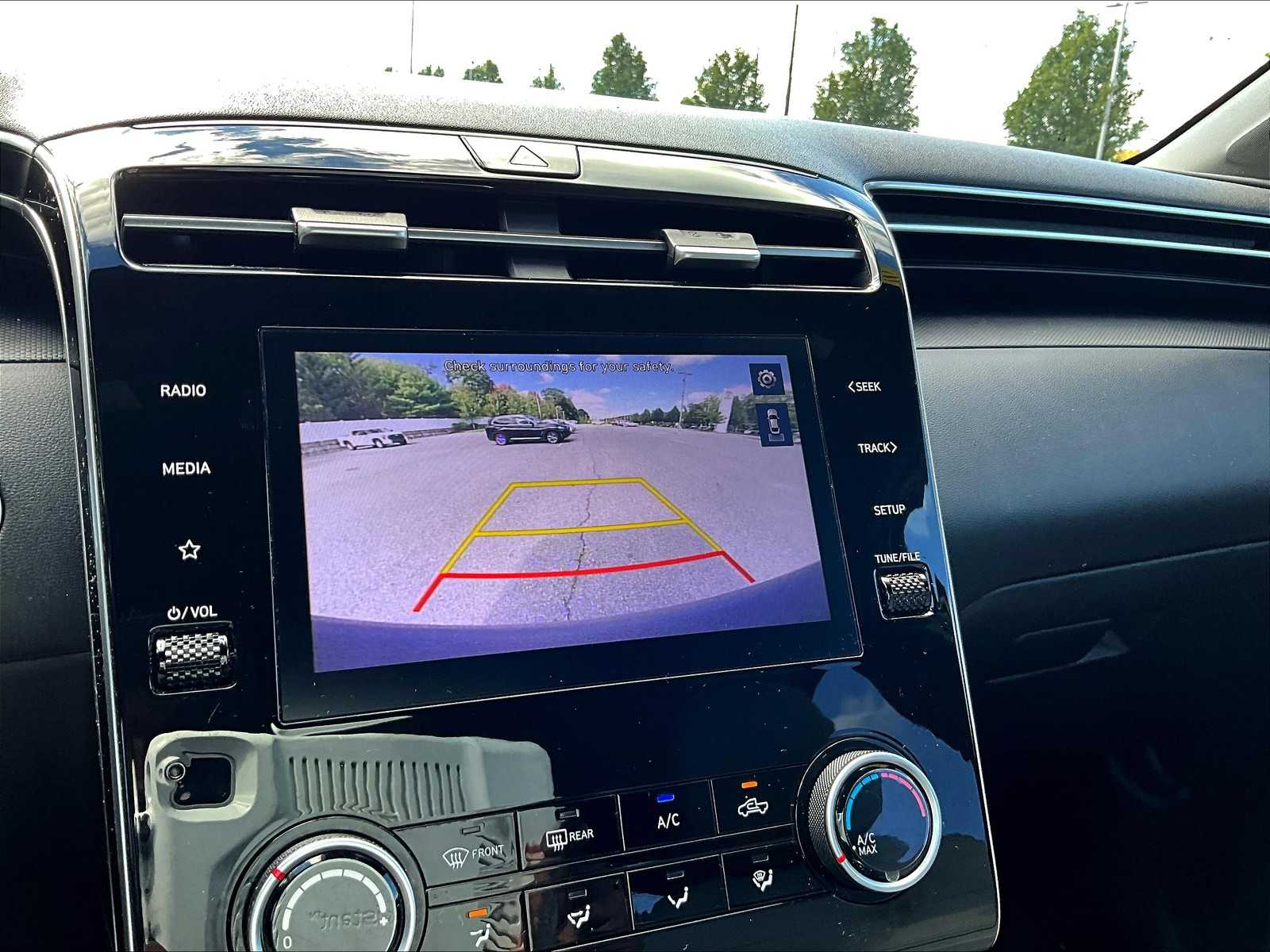 2022 Hyundai Santa Cruz SEL - Photo 19