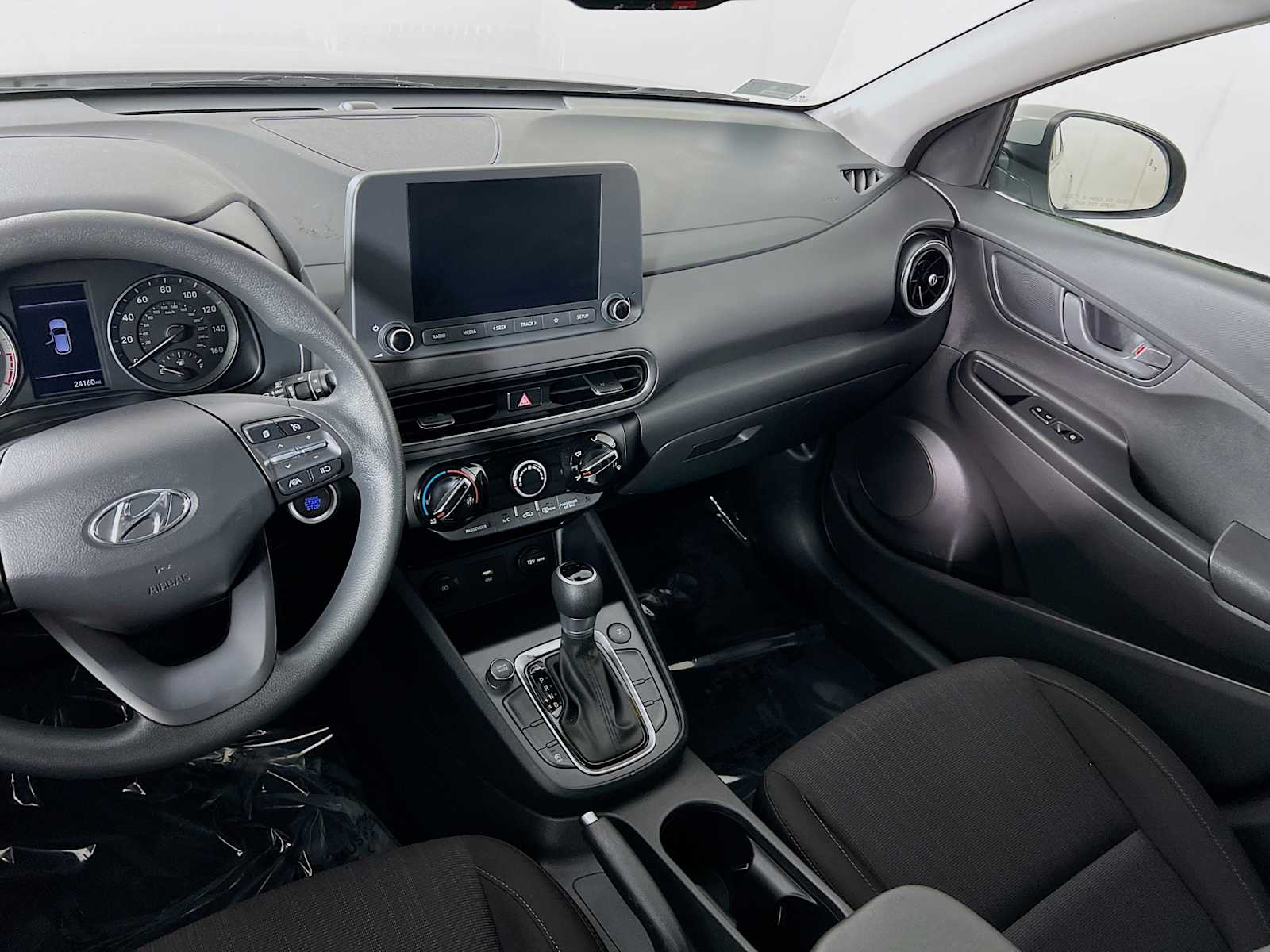 2023 Hyundai Kona SEL - Photo 22