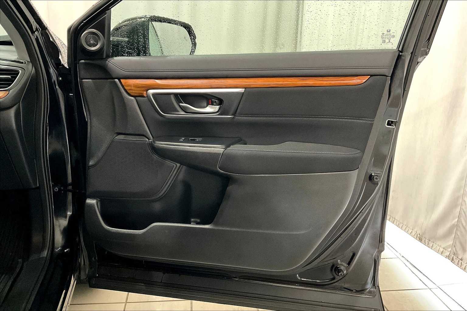 2017 Honda CR-V EX - Photo 12