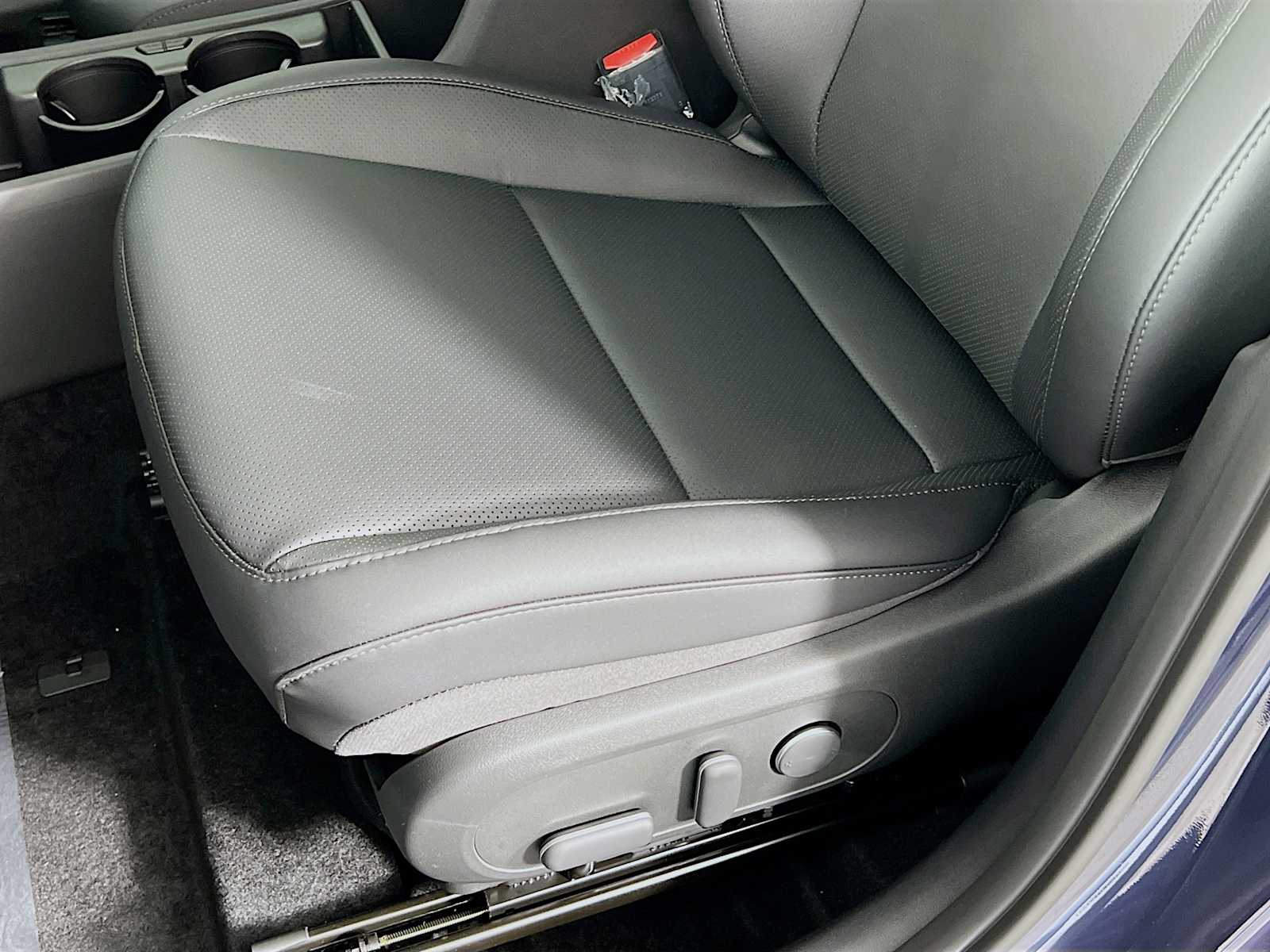 2026 Hyundai Kona SEL Premium - Photo 17