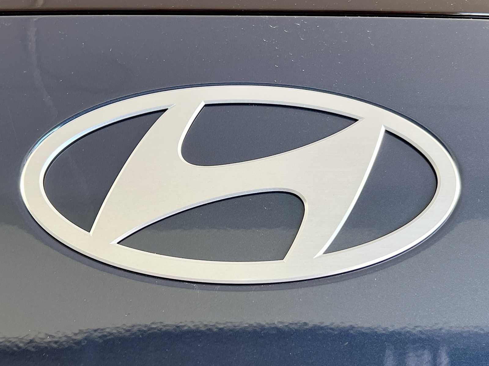 2026 Hyundai Kona SEL Premium - Photo 18