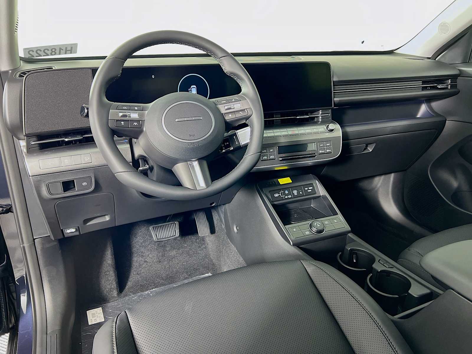 2026 Hyundai Kona SEL Premium - Photo 6