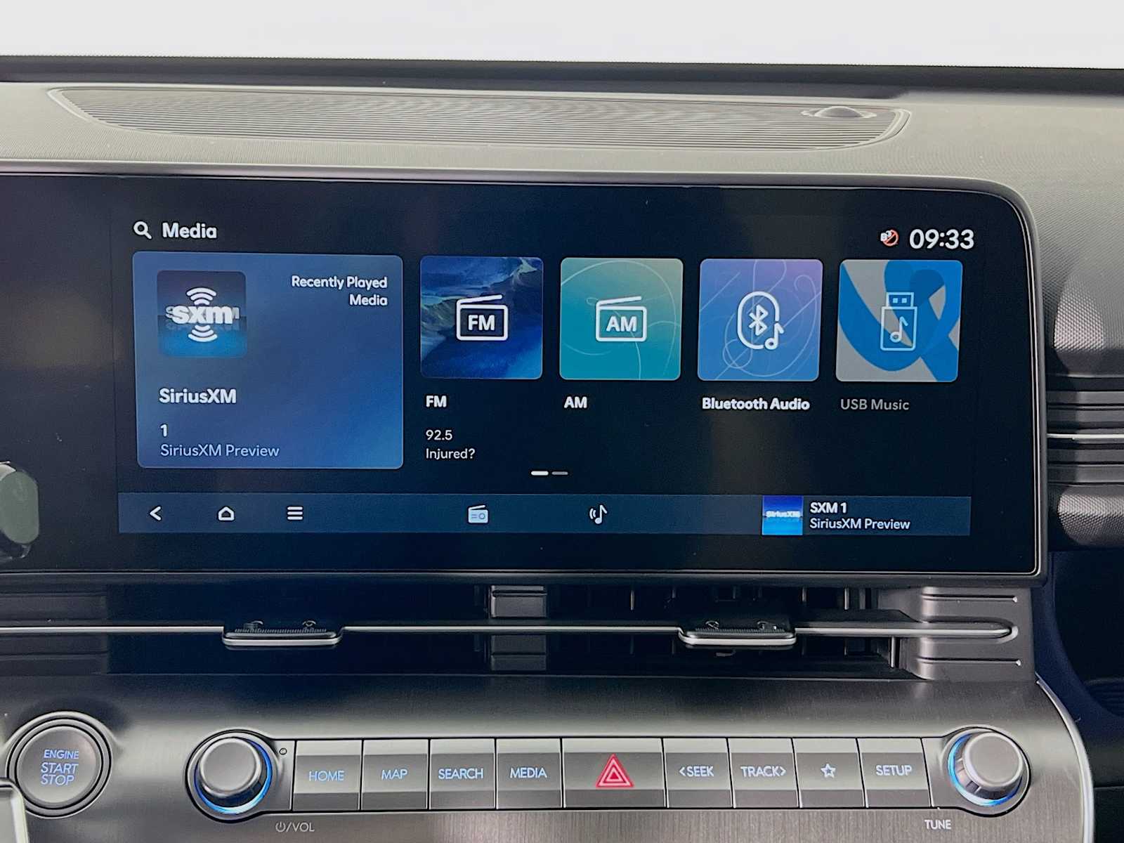 2026 Hyundai Kona SEL Premium - Photo 8