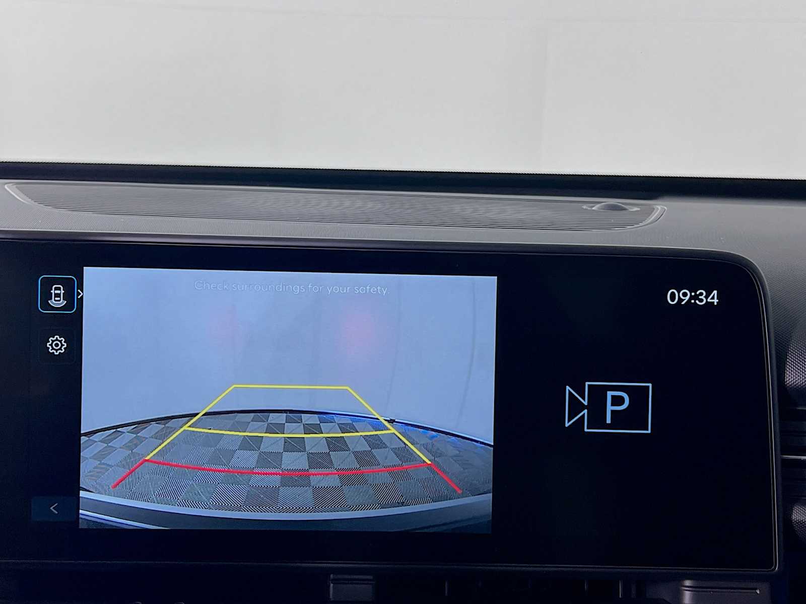 2026 Hyundai Kona SEL Premium - Photo 9