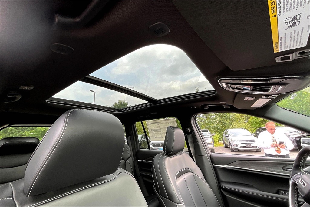 2025 Jeep Grand Cherokee Limited - Photo 18