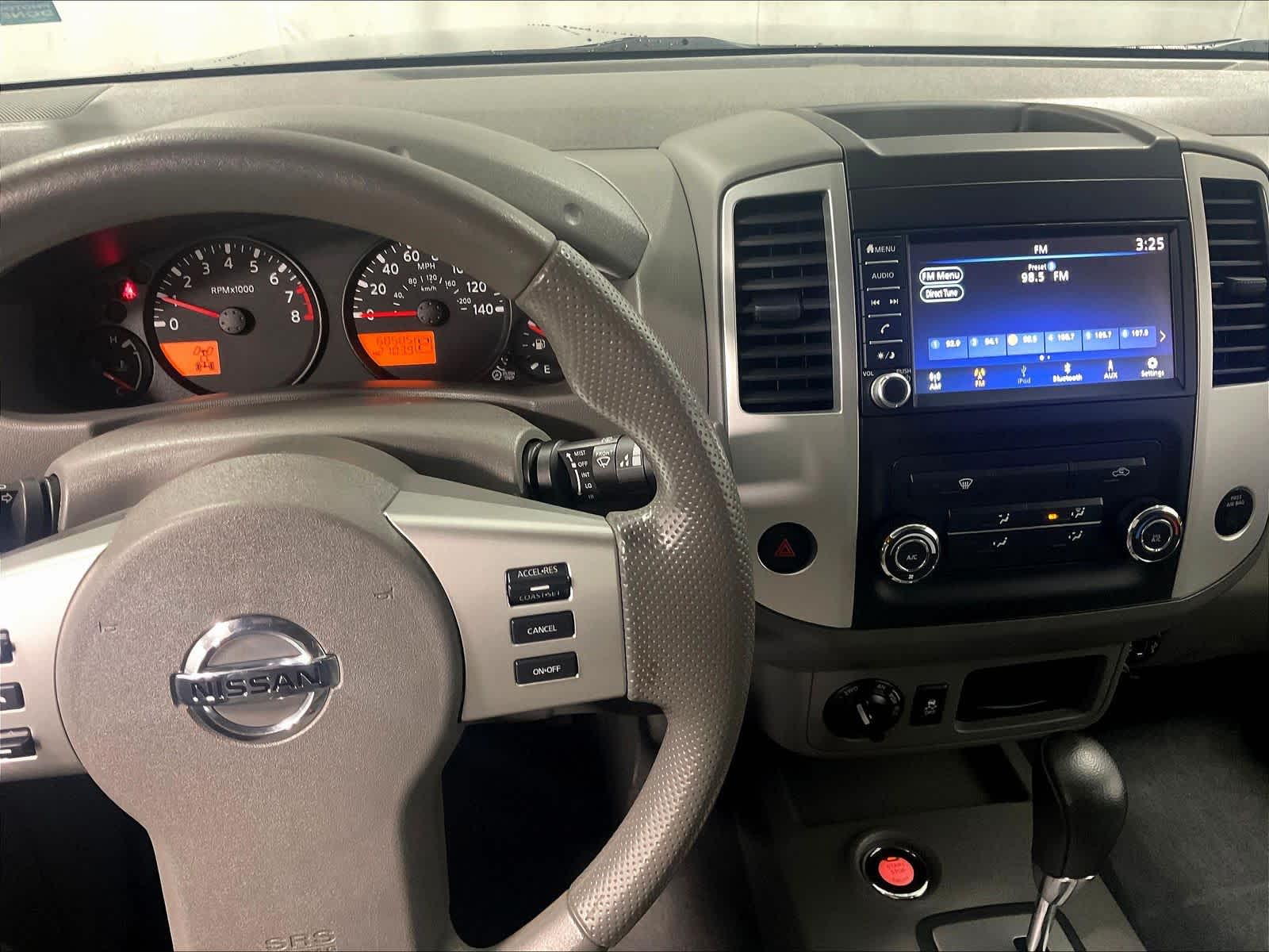 2020 Nissan Frontier SV - Photo 18
