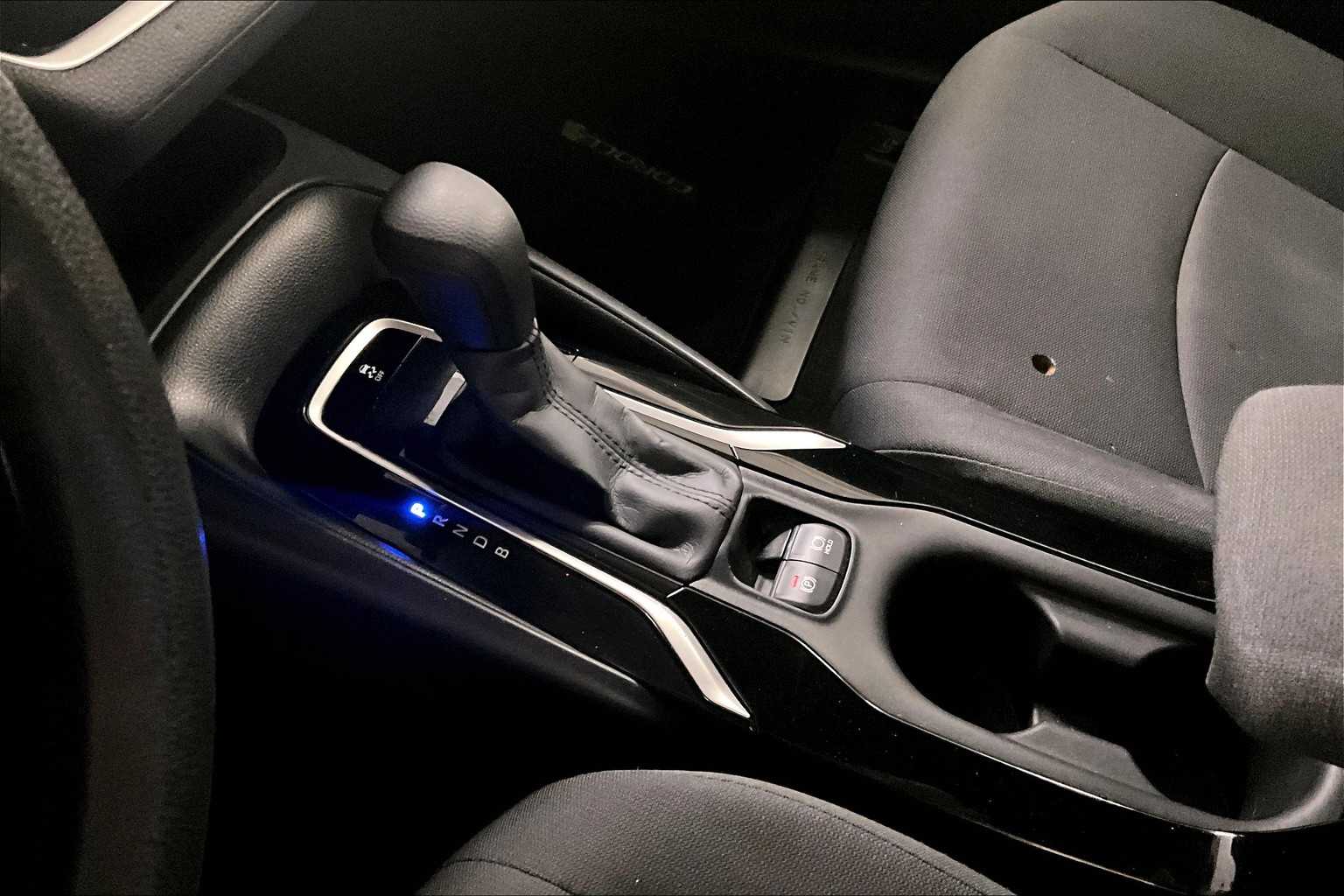 2021 Toyota Corolla LE - Photo 20