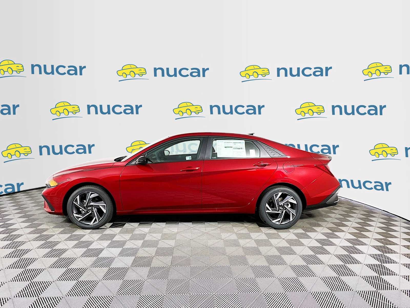 2025 Hyundai Elantra SEL Sport - Photo 3