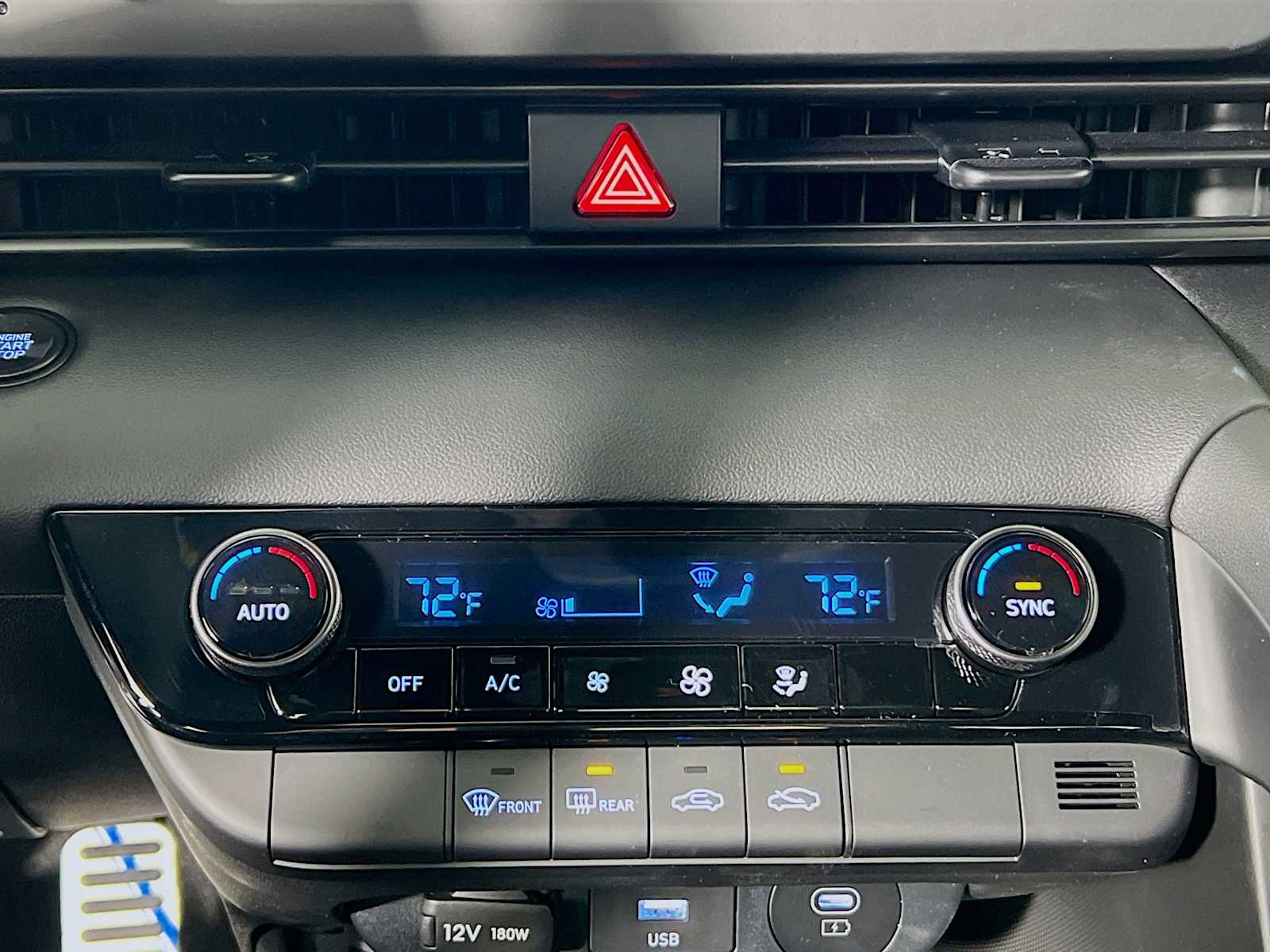 2025 Hyundai Elantra SEL Sport - Photo 10