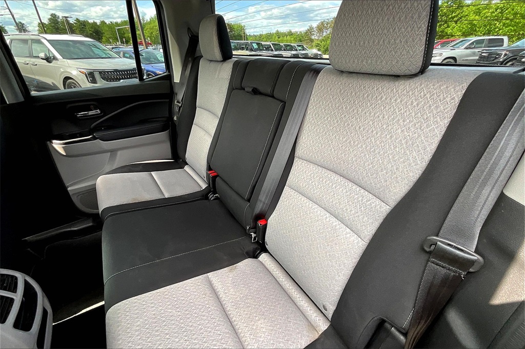 2017 Honda Ridgeline RTS - Photo 14