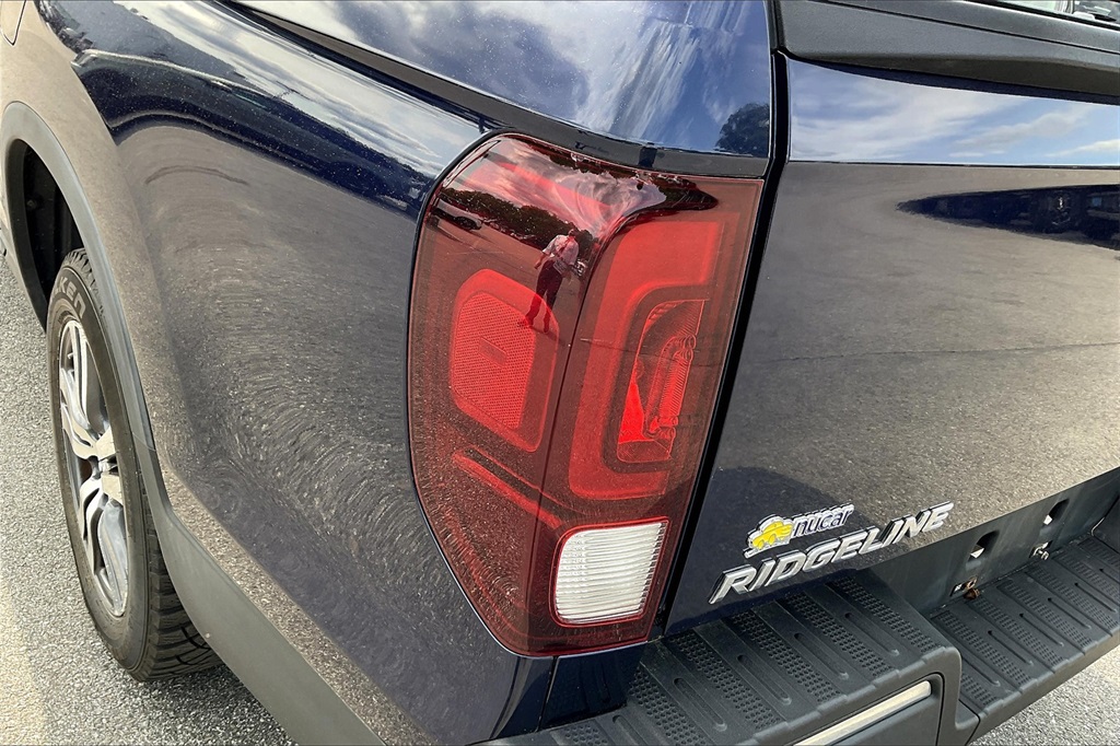 2017 Honda Ridgeline RTS - Photo 28