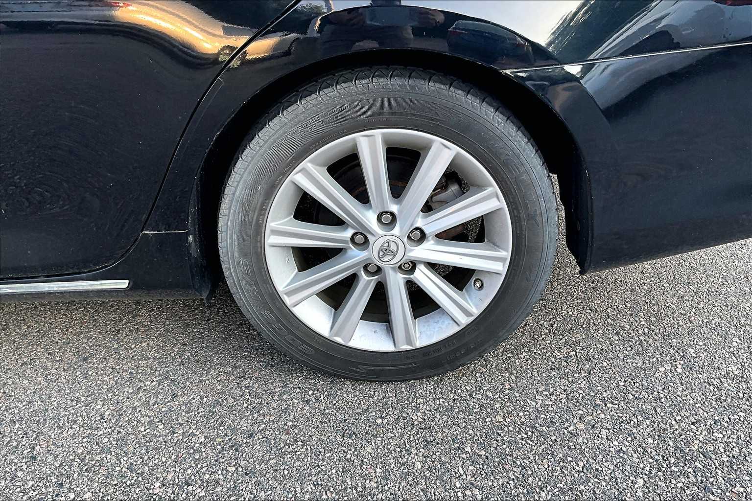2012 Toyota Camry XLE - Photo 4