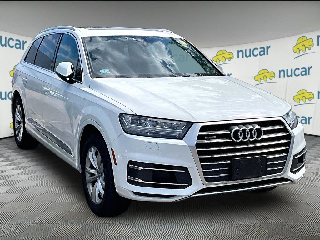 2019 Audi Q7 45 SE Premium