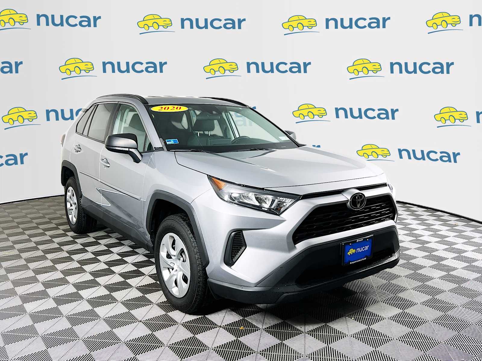 2020 Toyota RAV4 LE