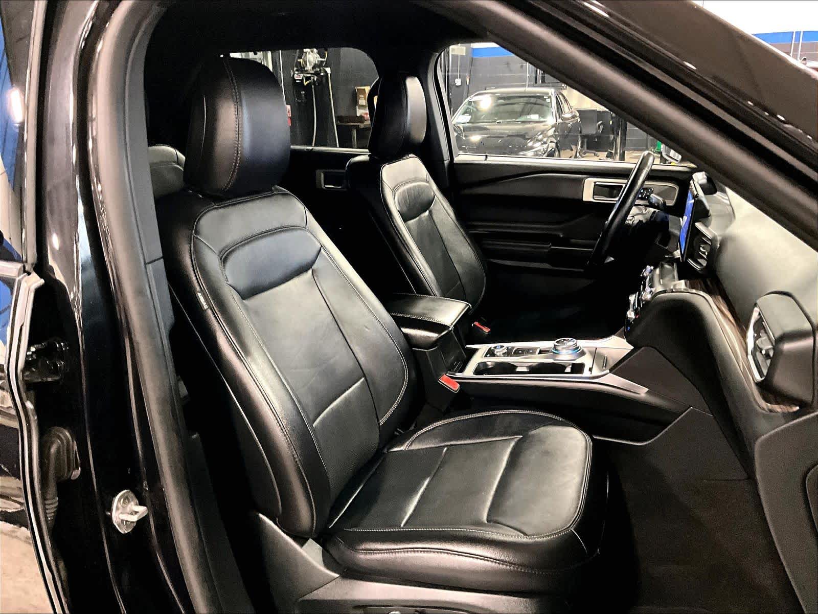 2020 Ford Explorer Limited - Photo 19