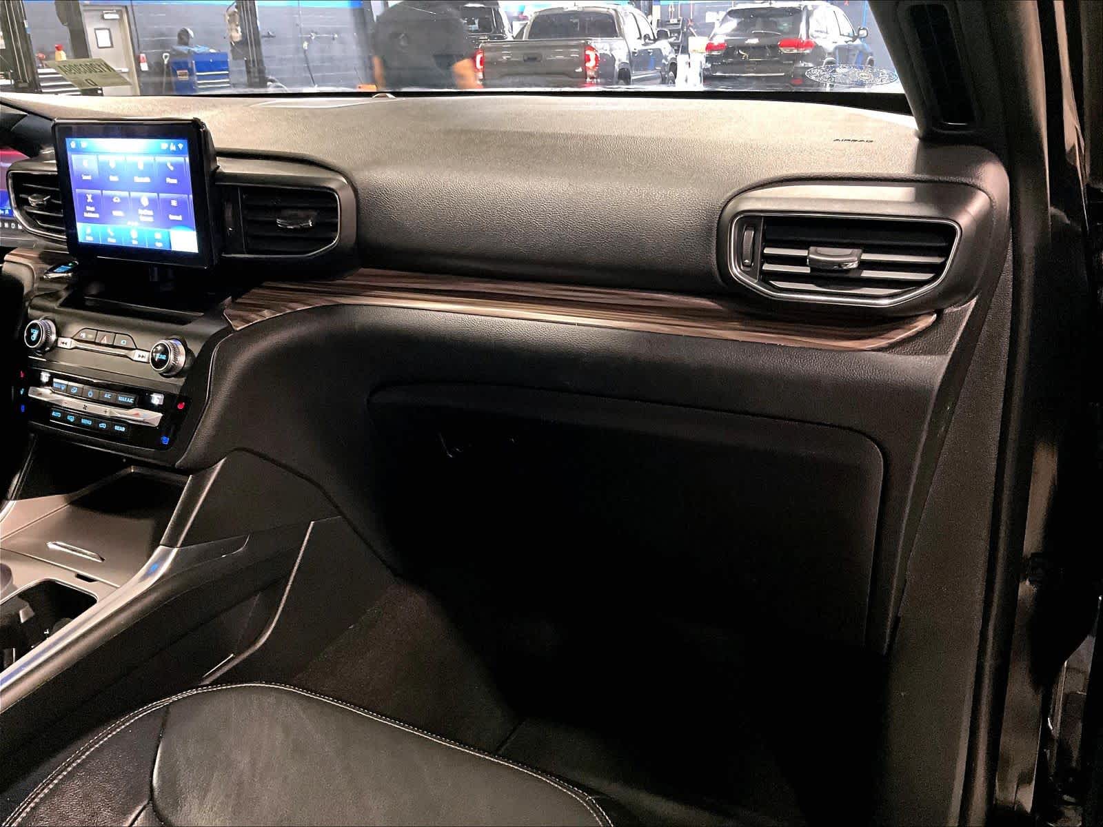 2020 Ford Explorer Limited - Photo 22