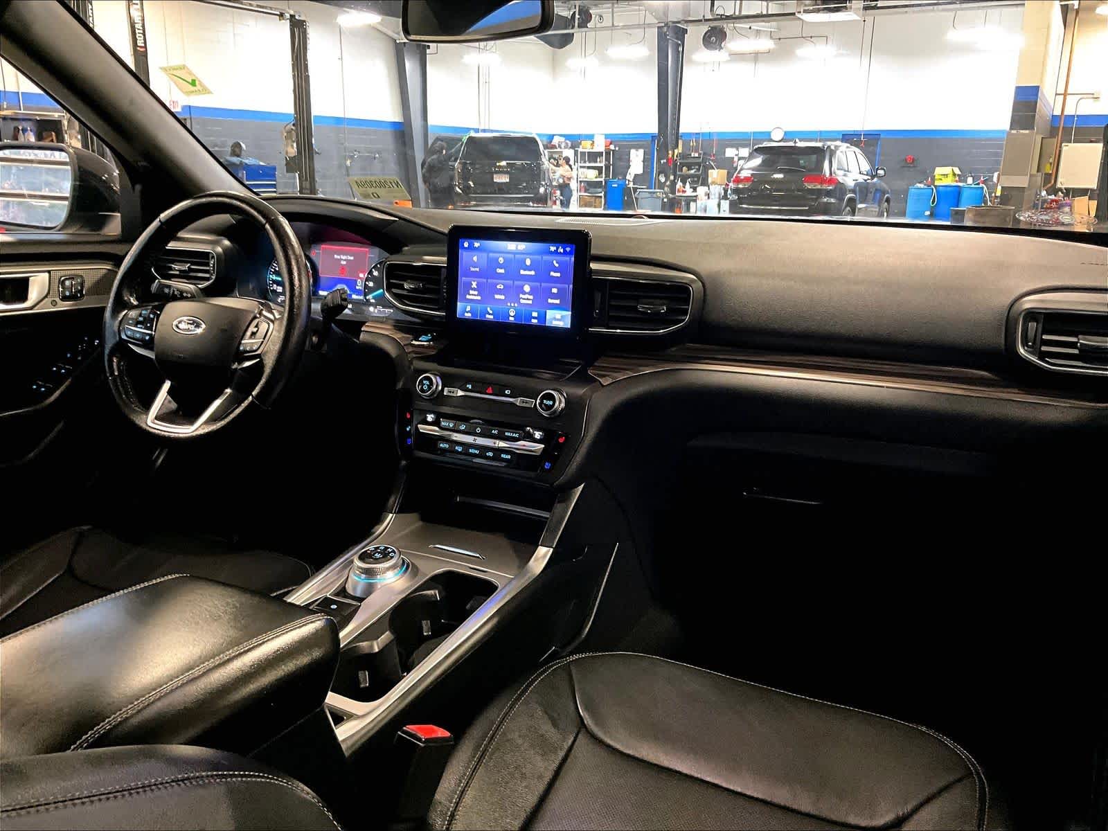 2020 Ford Explorer Limited - Photo 23