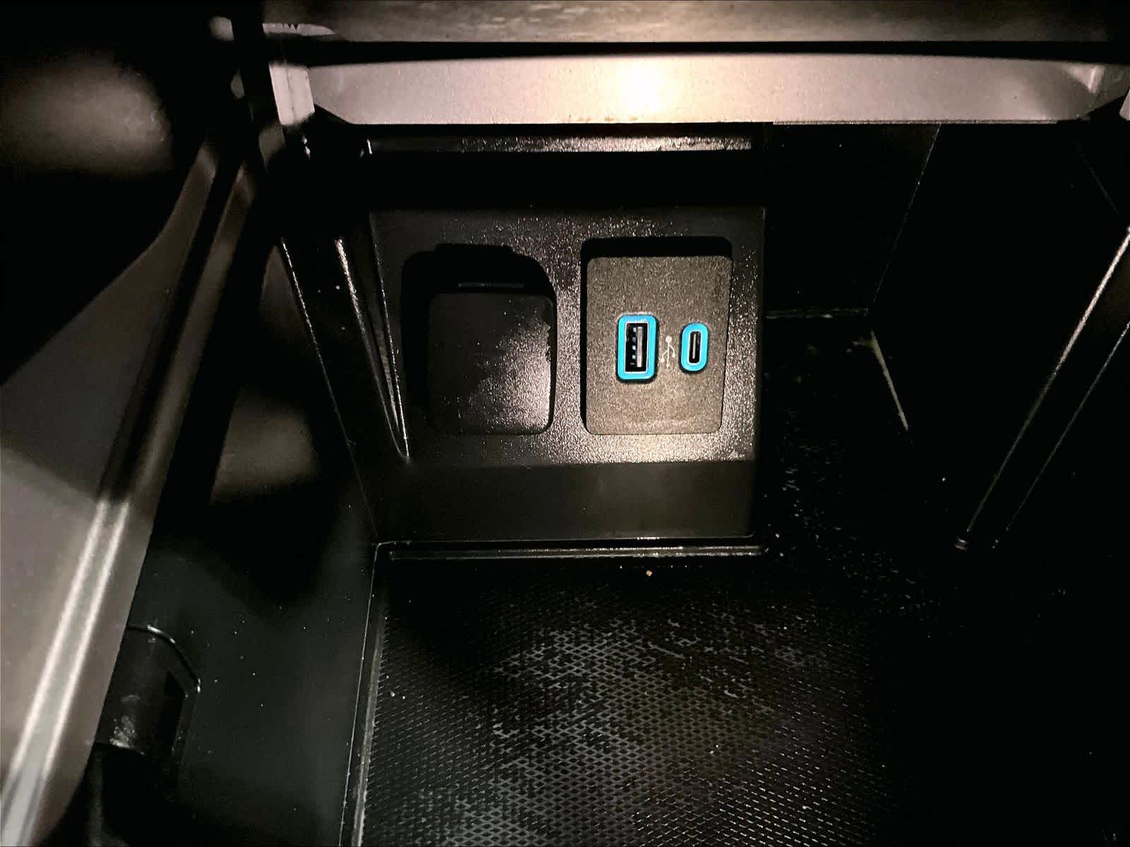 2020 Ford Explorer Limited - Photo 37