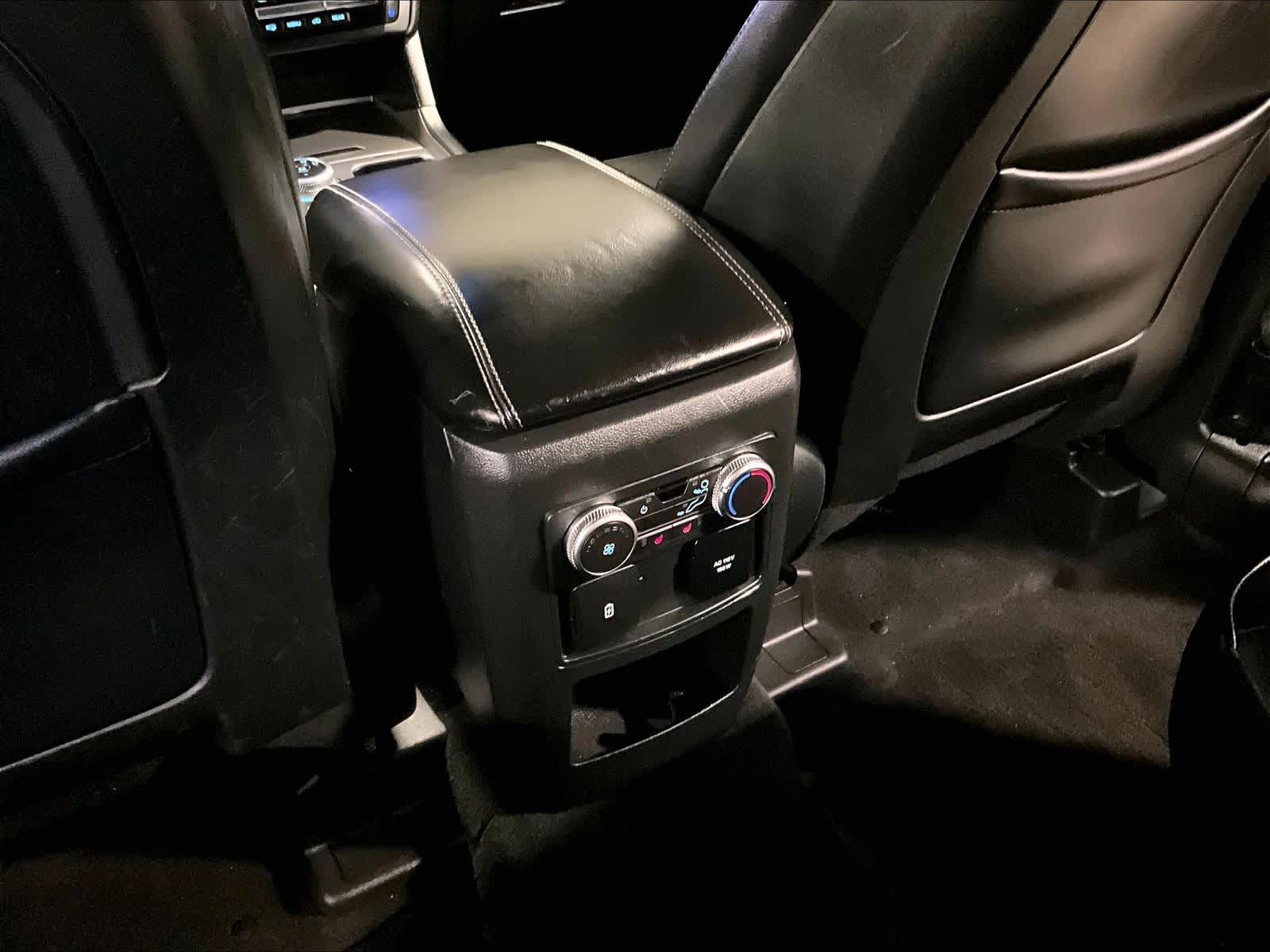 2020 Ford Explorer Limited - Photo 39