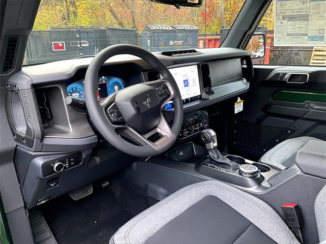 2025 Ford Bronco Base - Photo 7