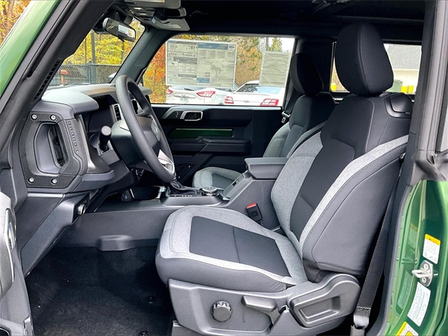 2025 Ford Bronco Base - Photo 10