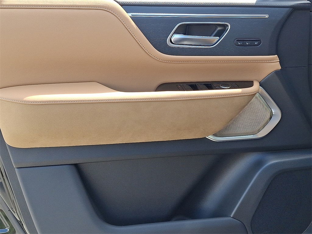 2025 INFINITI QX80 SENSORY - Photo 9