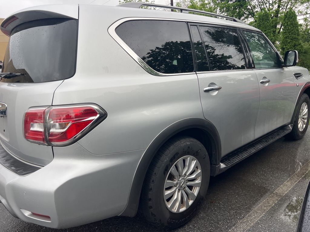 2019 Nissan Armada SV - Photo 2