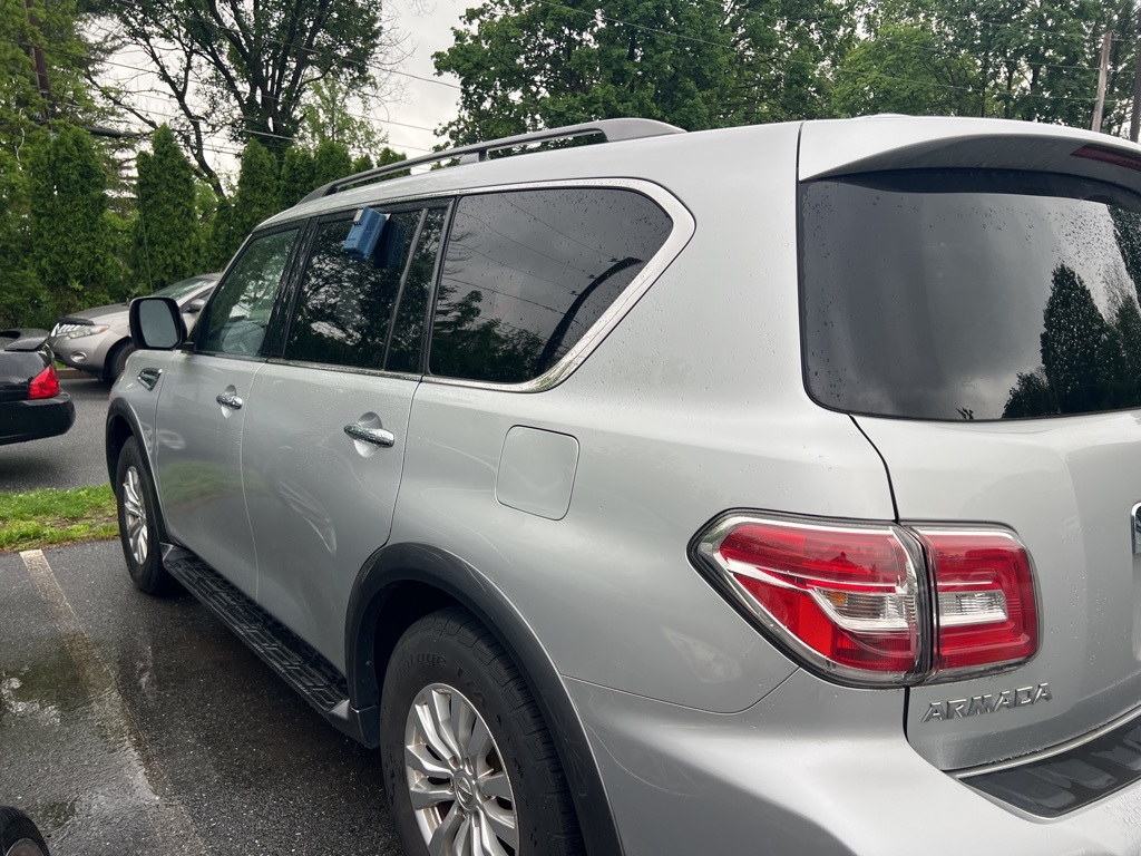 2019 Nissan Armada SV - Photo 4