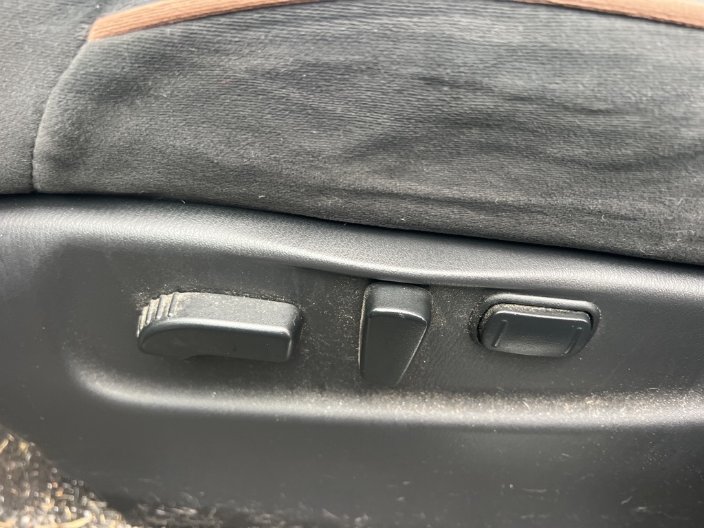2019 Nissan Armada SV - Photo 5