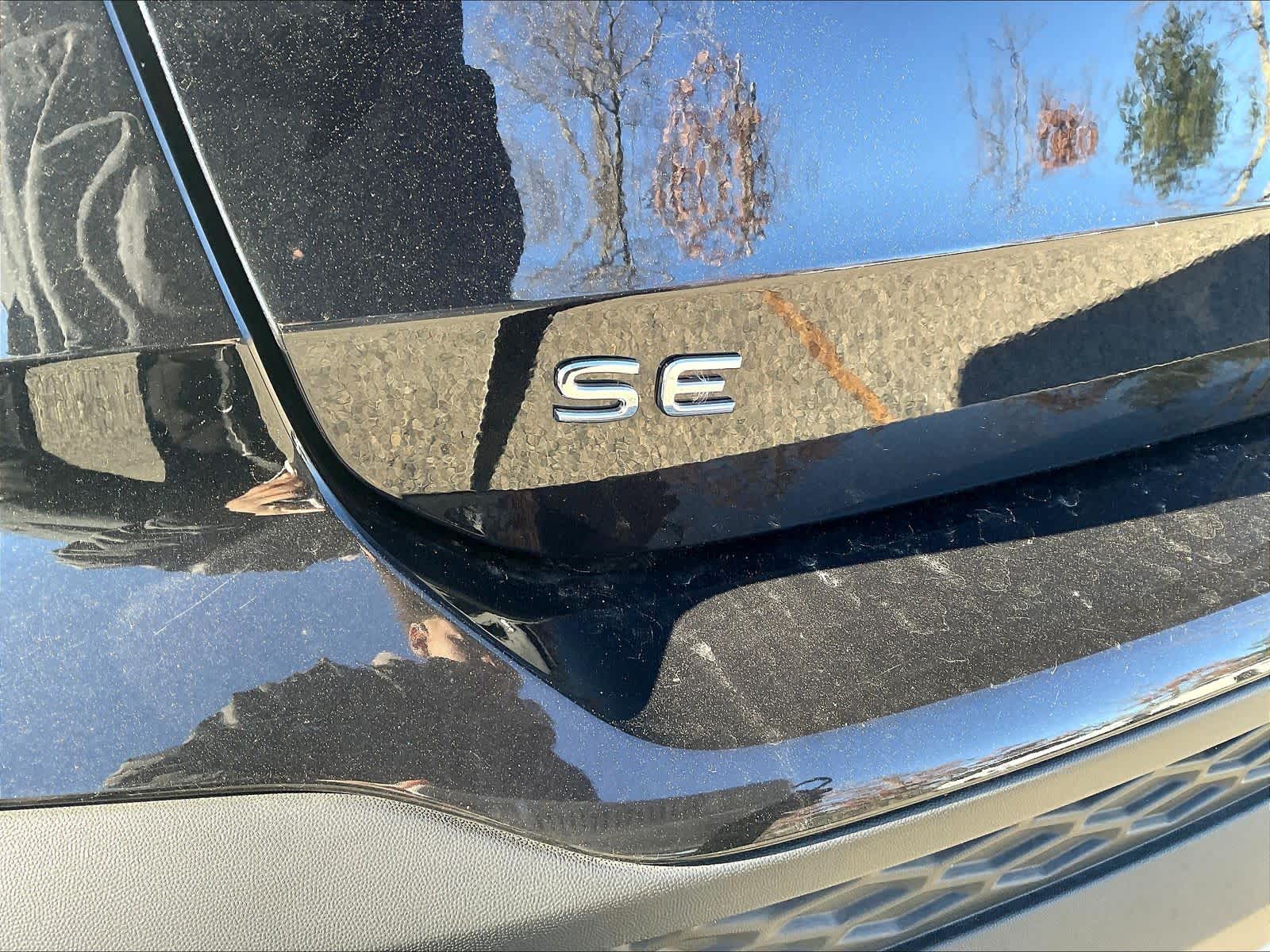 2025 Volkswagen Taos SE - Photo 23