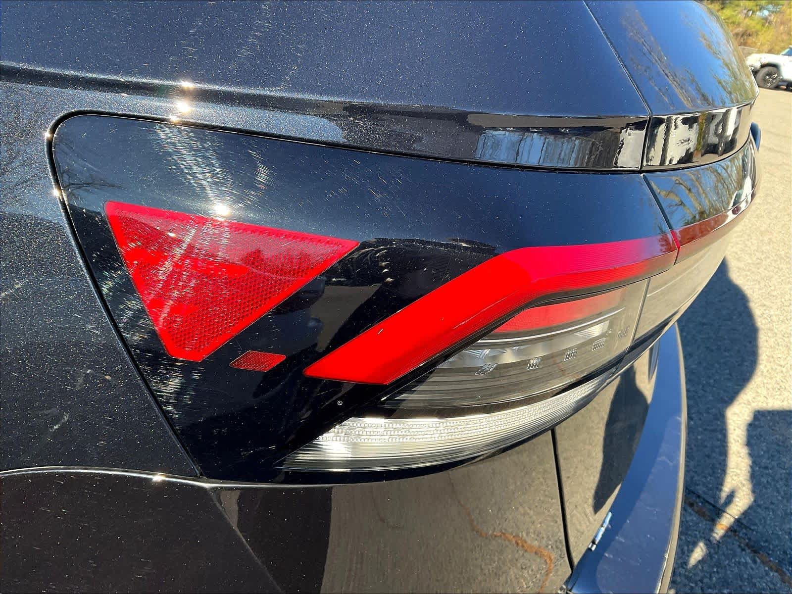 2025 Volkswagen Taos SE - Photo 28