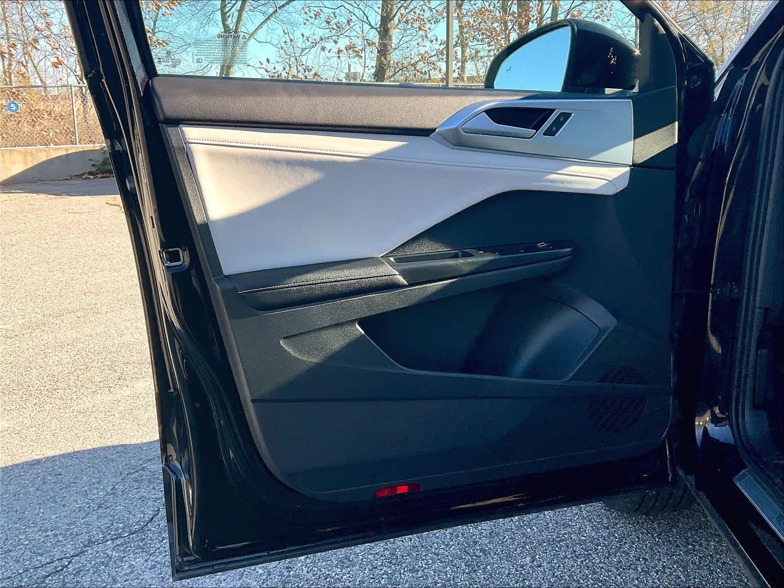 2025 Volkswagen Taos SE - Photo 7