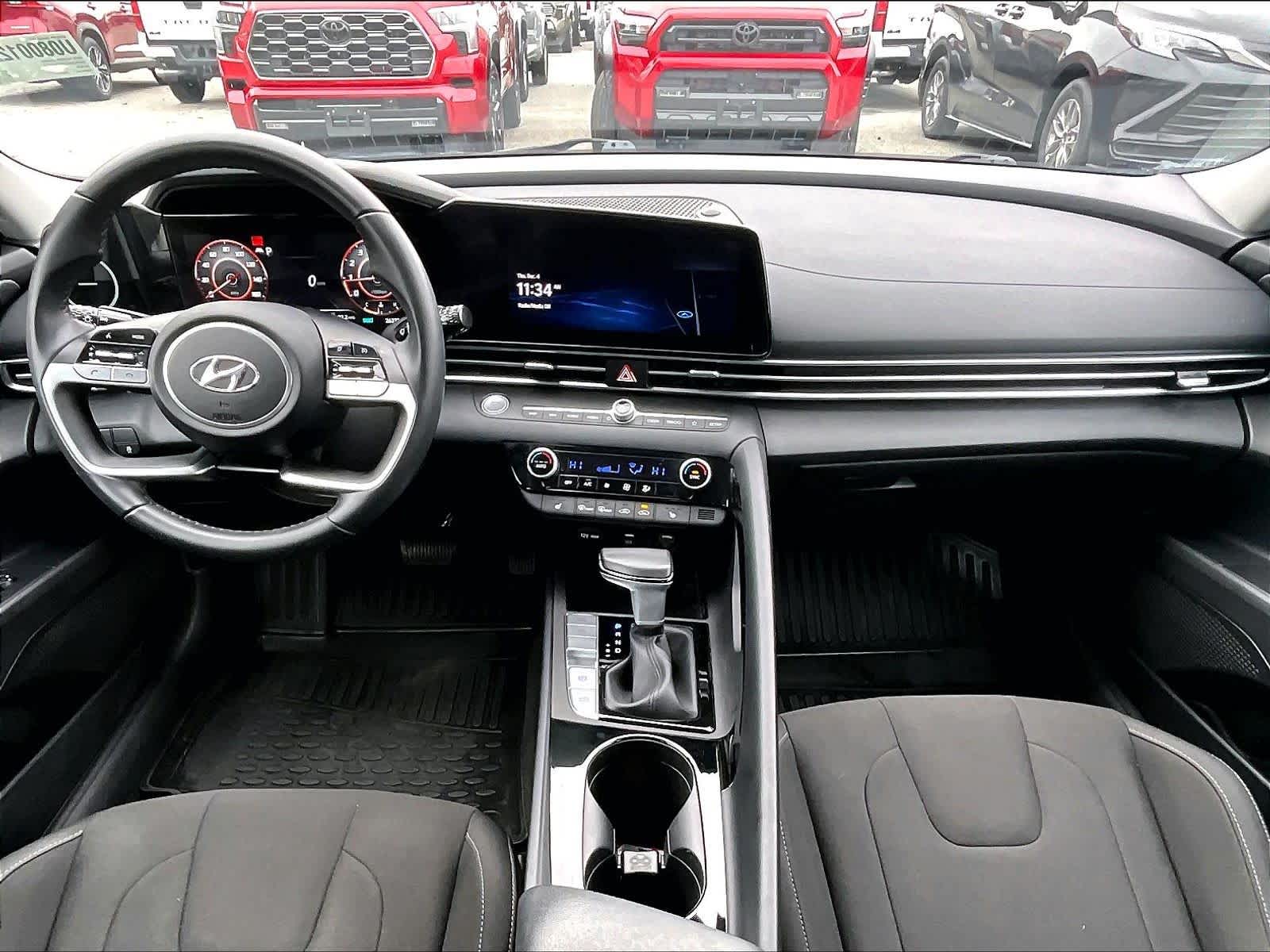 2023 Hyundai Elantra SEL - Photo 21