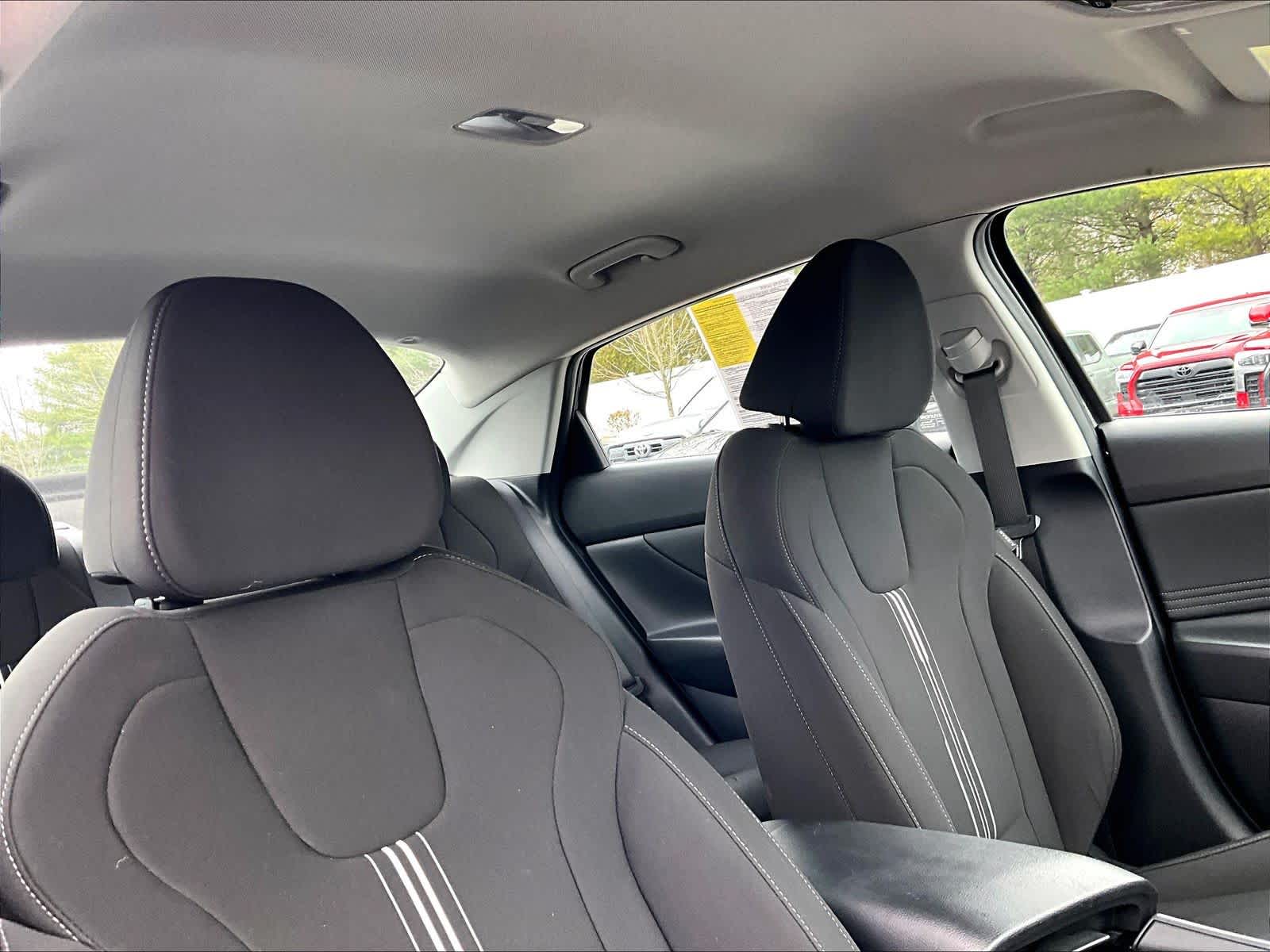 2023 Hyundai Elantra SEL - Photo 22