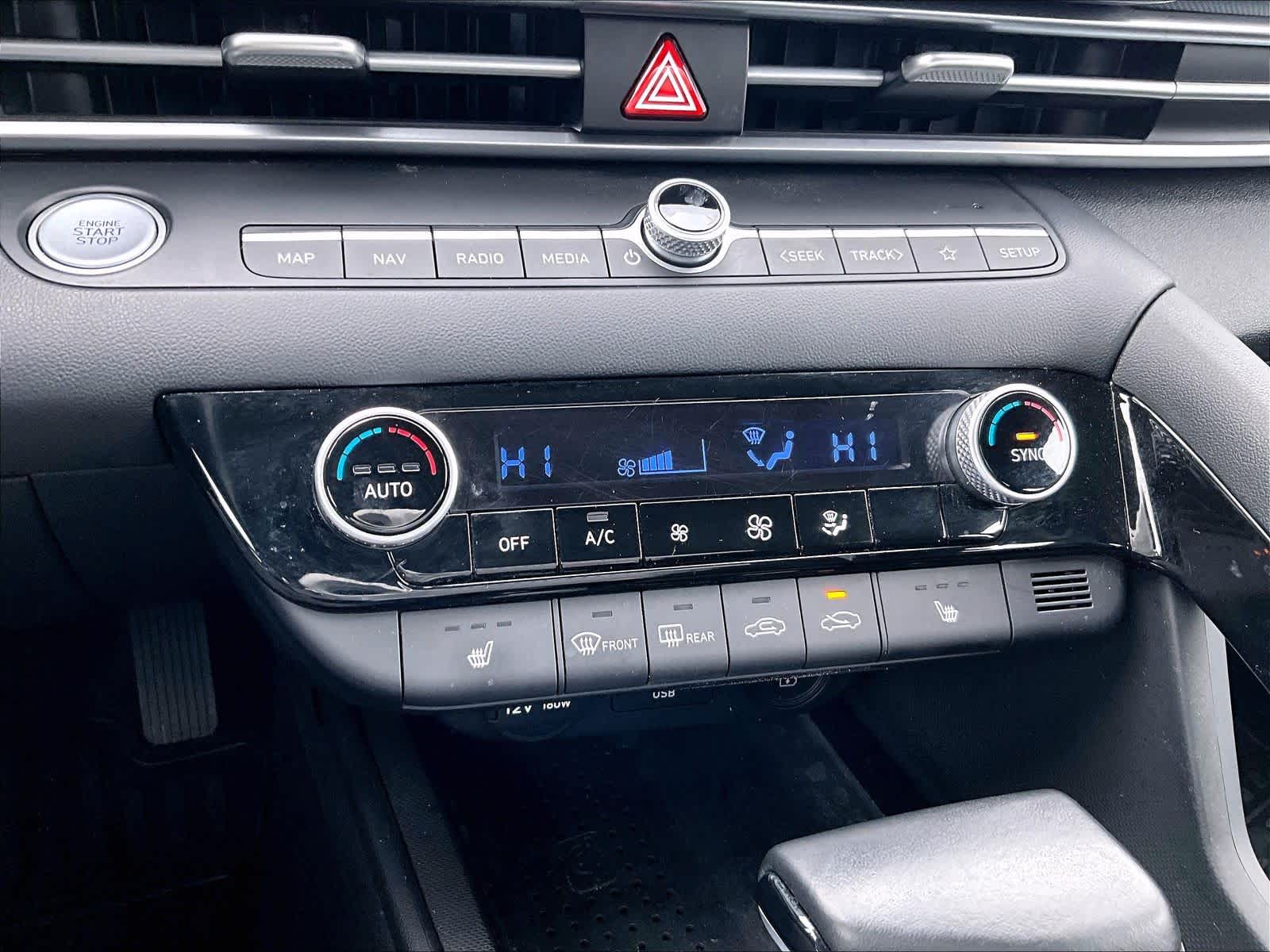 2023 Hyundai Elantra SEL - Photo 26