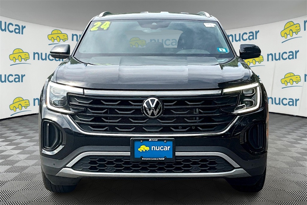 2024 Volkswagen Atlas Cross Sport 2.0T SE w/Technology - Photo 2