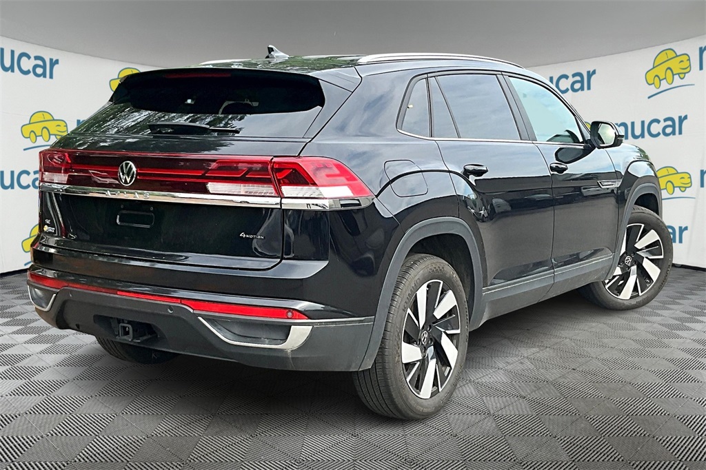 2024 Volkswagen Atlas Cross Sport 2.0T SE w/Technology - Photo 6