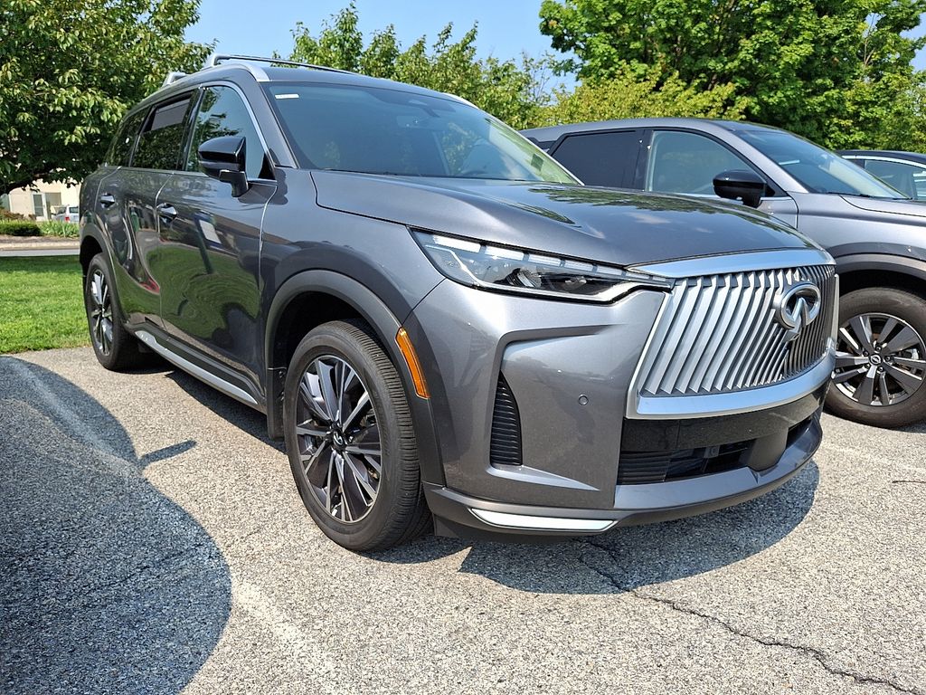 2026 INFINITI QX60 LUXE