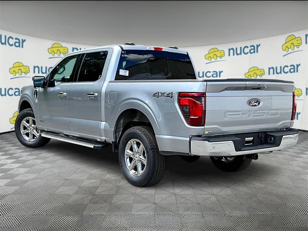 2025 Ford F-150 XLT - Photo 4