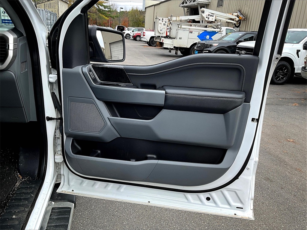 2022 Ford F-150 XL - Photo 12