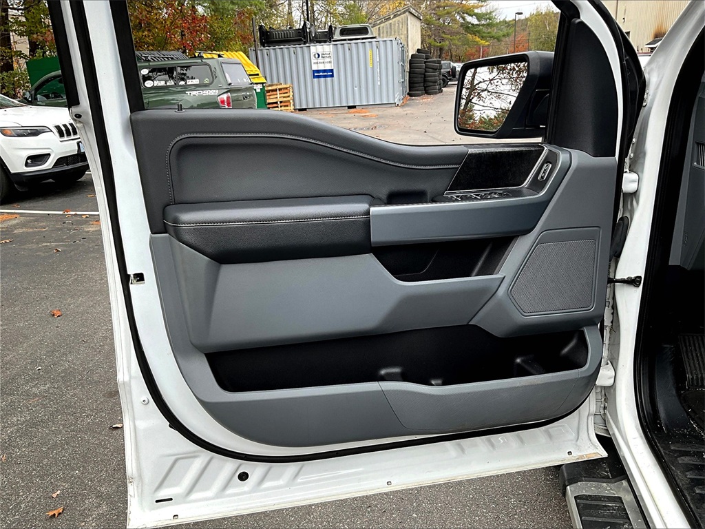 2022 Ford F-150 XL - Photo 9
