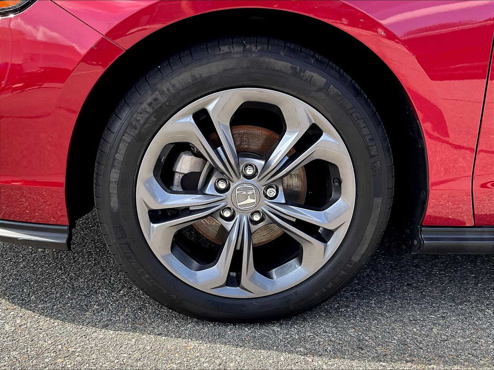 2023 Honda Accord EX - Photo 7
