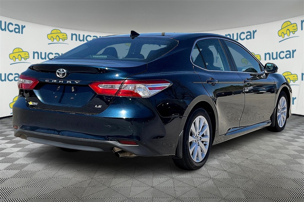 2020 Toyota Camry LE - Photo 6